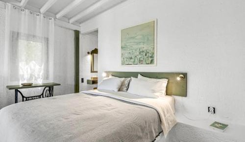 Double Studio with Partial Sea View