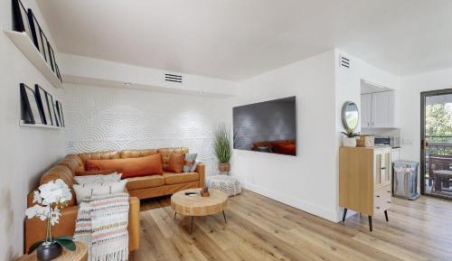 Two Bedroom Apartment 