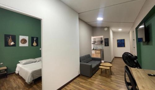 One-Bedroom Apartment