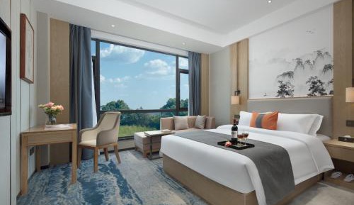 Superior Queen Room