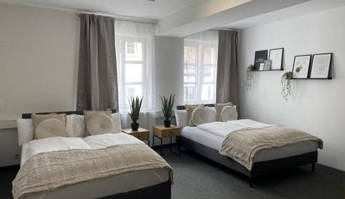 Twin Room with City View
