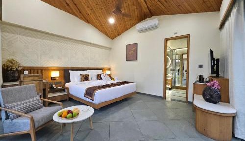 King Room with Garden View