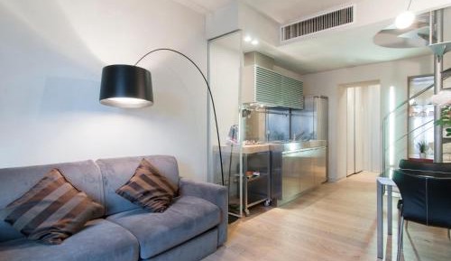 One-Bedroom Apartment Split Level - Via dell'Orso 20