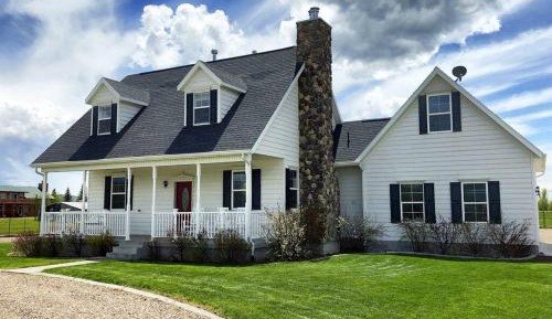 Six-Bedroom House