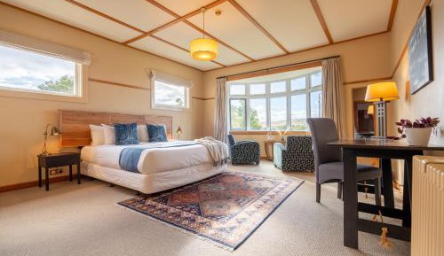 Superior Double or Twin Room with Lake View