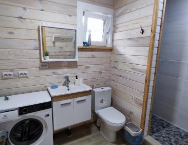 Three-Bedroom Holiday Home 