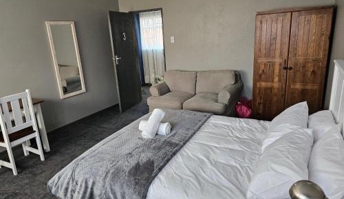 Double Room with Shared Bathroom