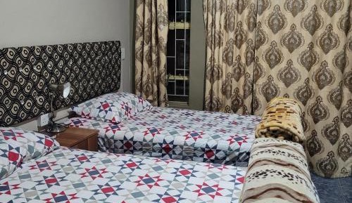 Twin Room with Private Bathroom