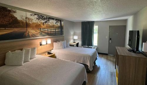 Double Room with Two Double Beds - Non-Smoking