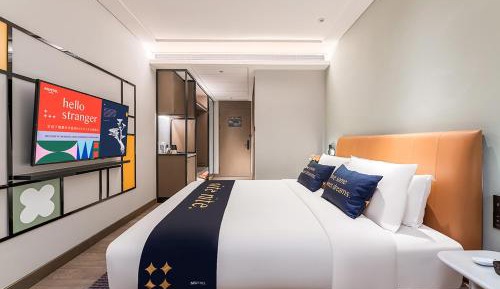 Queen Room with Balcony