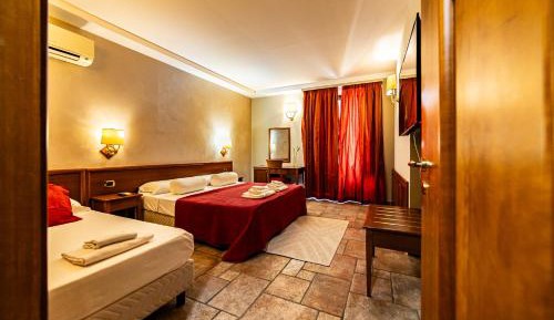 Triple Room with Balcony