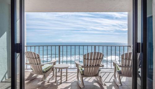 Two-Bedroom Apartment - Oceanfront 