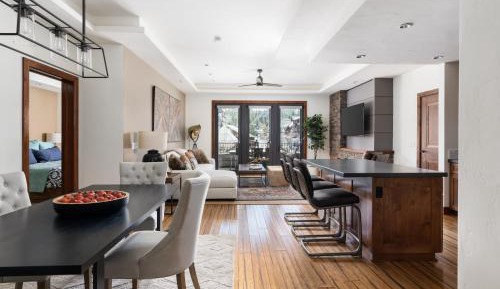 Four-Bedroom Apartment
