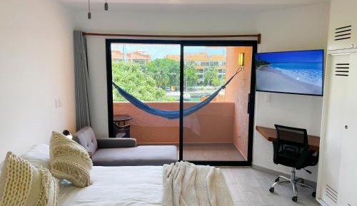 Junior Suite with Canal View