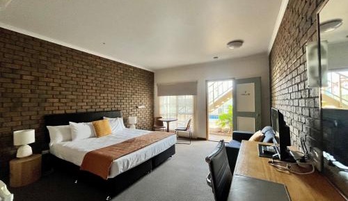 Superior King Room