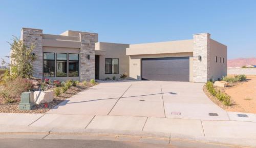 Four-Bedroom Holiday Home