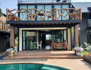 Studio with Pool View