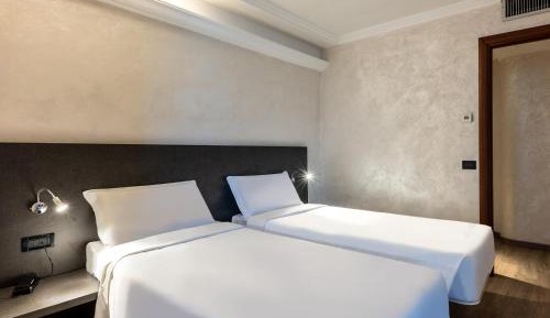 Twin Room - Disability Access