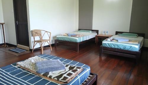 Basic Triple Room