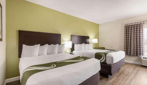 Queen Room with Two Queen Beds - Non-Smoking