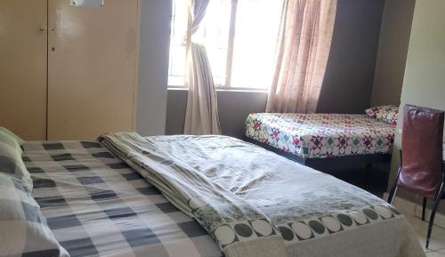 Deluxe Double Room (2 Adults + 1 Child)