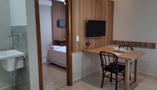 Studio Apartment with Queen Bed