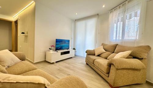 Three-Bedroom Apartment with Balcony