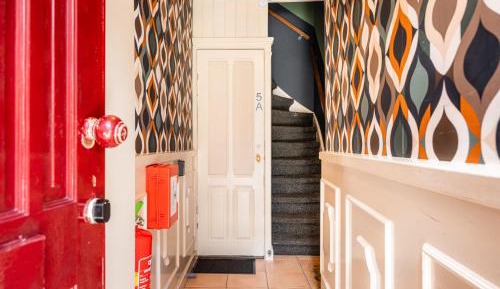 Apartment - Split Level