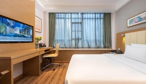 Deluxe King Room
