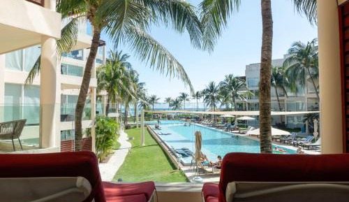  Two-Bedroom Apartment with Ocean View