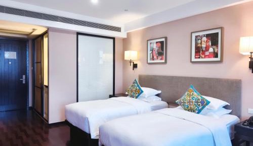 Deluxe Twin Room