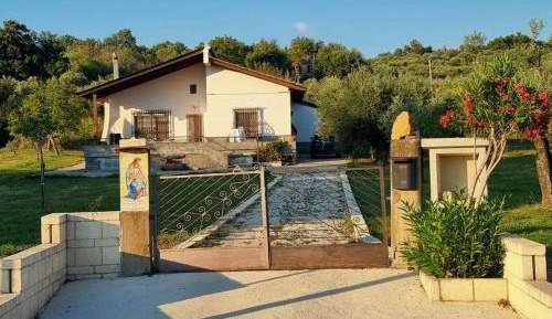 Three-Bedroom Holiday Home 