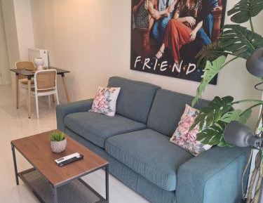 Superior One-Bedroom Apartment with Balcony