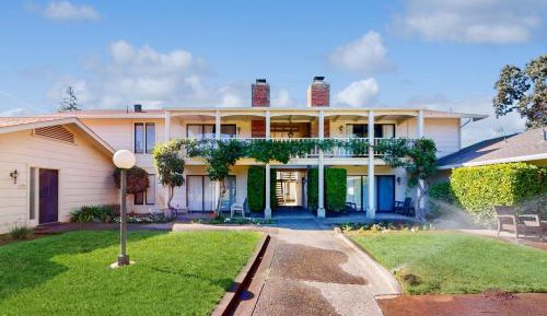 Two Bedroom Apartment 