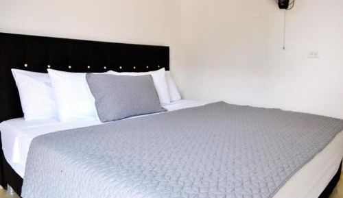 Two-Bedroom Deluxe Apartment