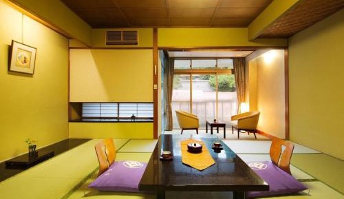 Japanese-Style Economy Room