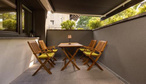 One-Bedroom Apartment with Terrace