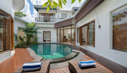 Villa with Private Pool