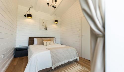 One-Bedroom Villa