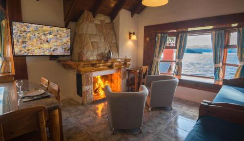 Apartment with Lake View