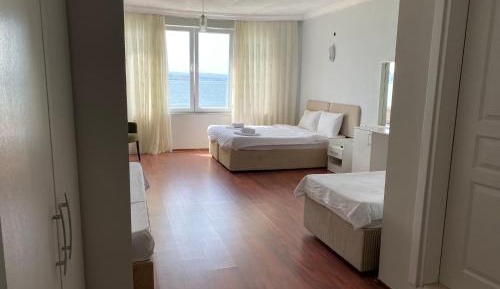 Quadruple Room with Sea View