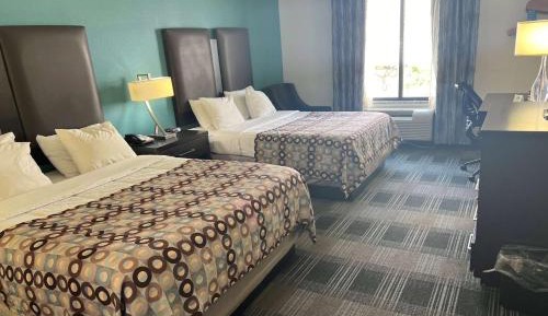 Queen Room with Two Queen Beds - Non-Smoking
