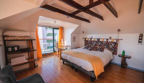 Deluxe Double Room with Balcony and Sea View