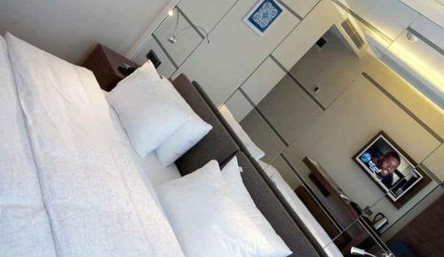 Standard Double or Twin Room with Sea View