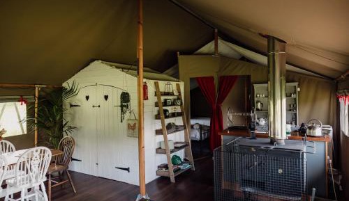 Tent