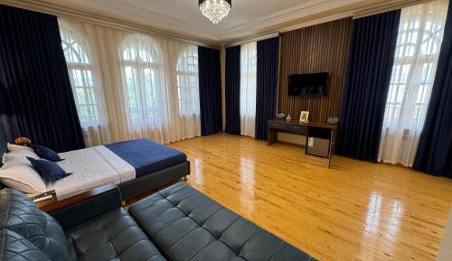 Family Suite with Balcony