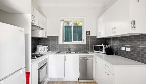 Single Room with Shared Bathroom