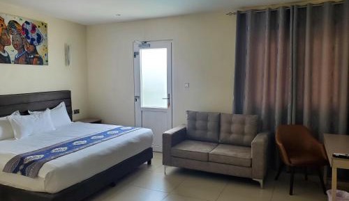 Deluxe King Room