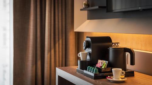Deluxe Double or Twin Room with Balcony