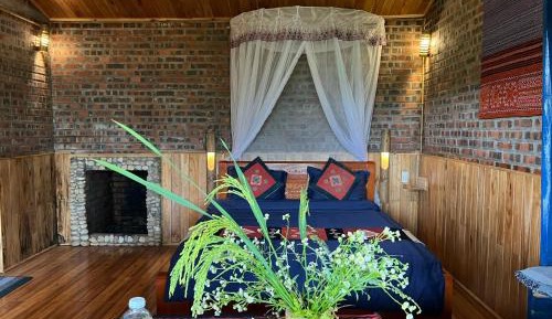 Double Room with Mountain View